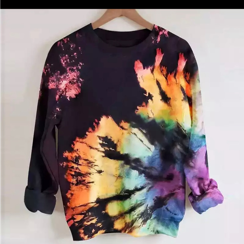 NWT Tie Dye Sweatshirt Good Mom’s Bad words - Picture 2 of 2